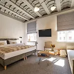Hotel Sobieskiego 9