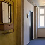 Sobieskiego 9 3*
