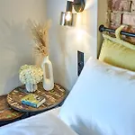 Sobieskiego 9 Hotel