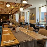 Sobieskiego 9 Hotel