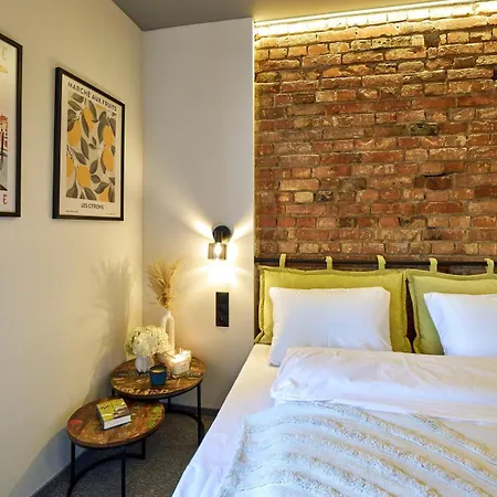 Hotel Sobieskiego 9