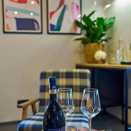 Couette-café Sobieskiego 9 3*