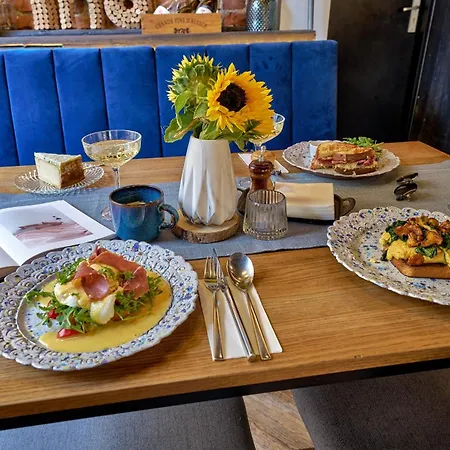 Sobieskiego 9 Couette-café Rybnik (Silesia)