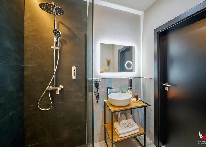 Sobieskiego 9 Hotel 3*